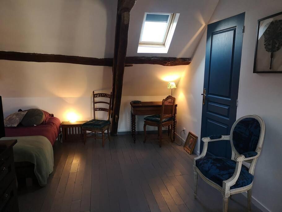 Au Coeur De Mortagne, Un Balcon Sur Le Perche Villa Exterior foto